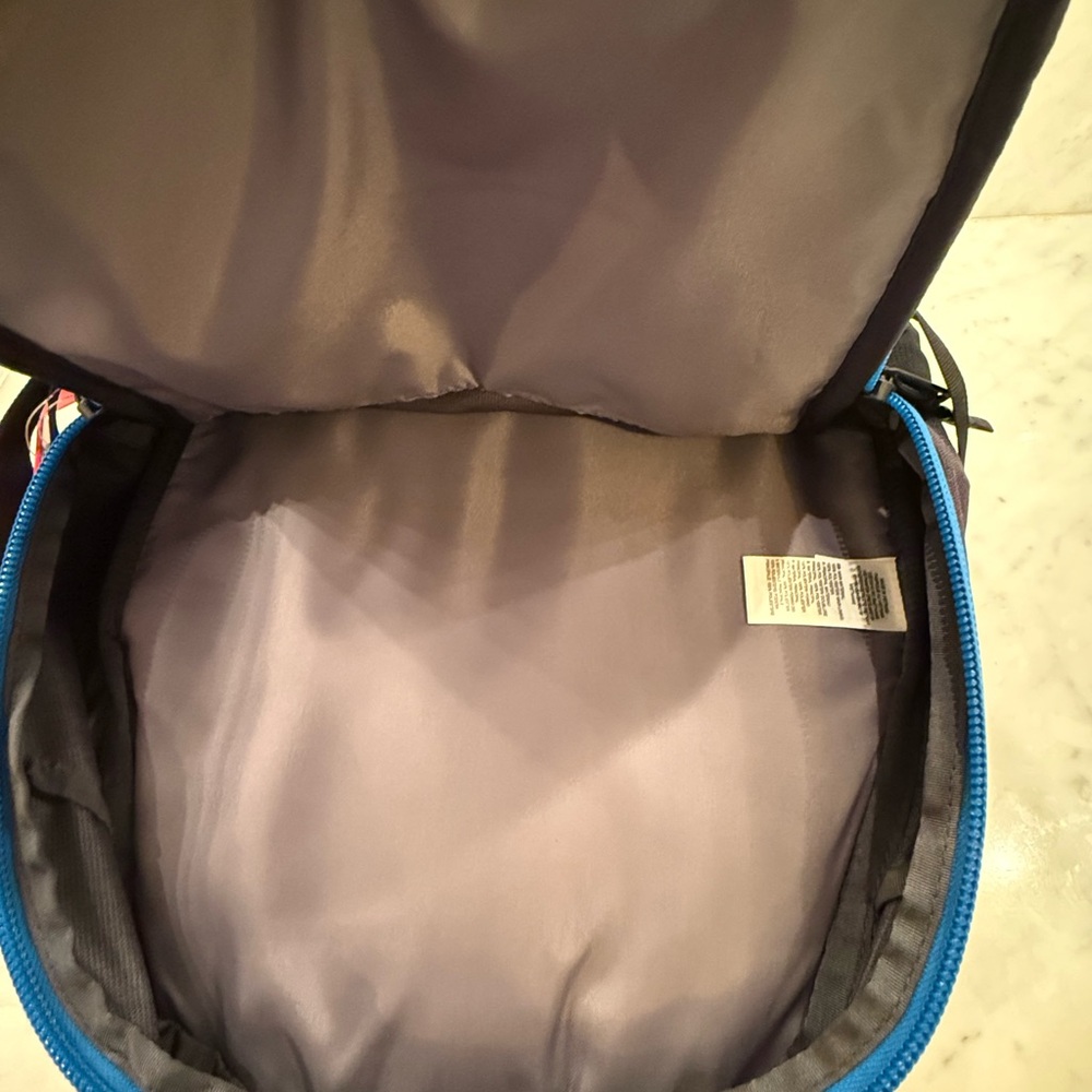 NWT The North Face Women's Backpack - Grey Black and Blue - Picture 6 of 6